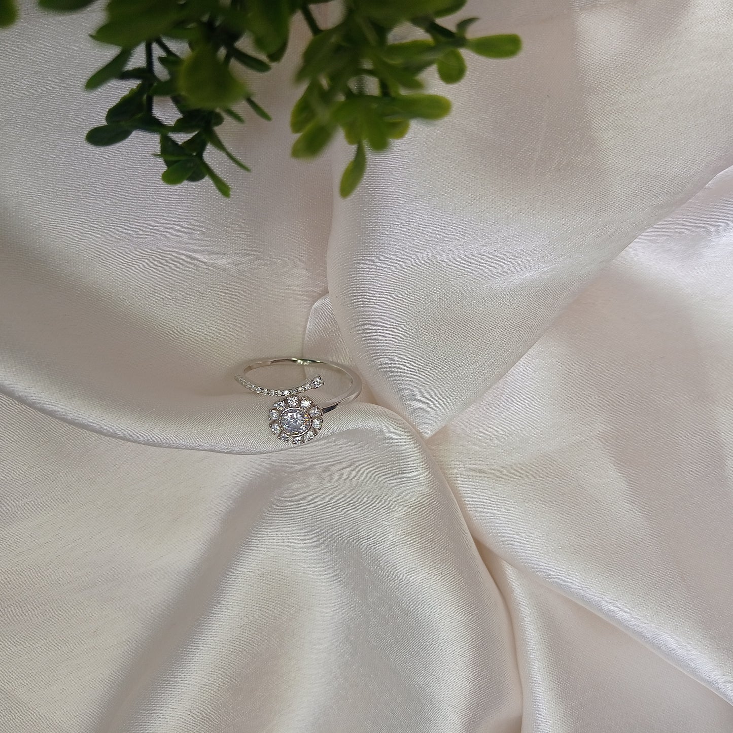 925 Sterling Silver Floral Ring