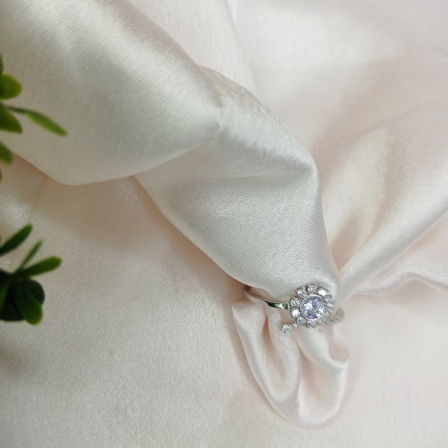 925 Sterling Silver Floral Ring